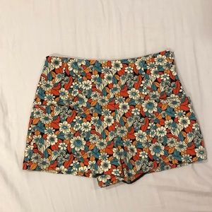 Zara flower pattern mid raise shorts